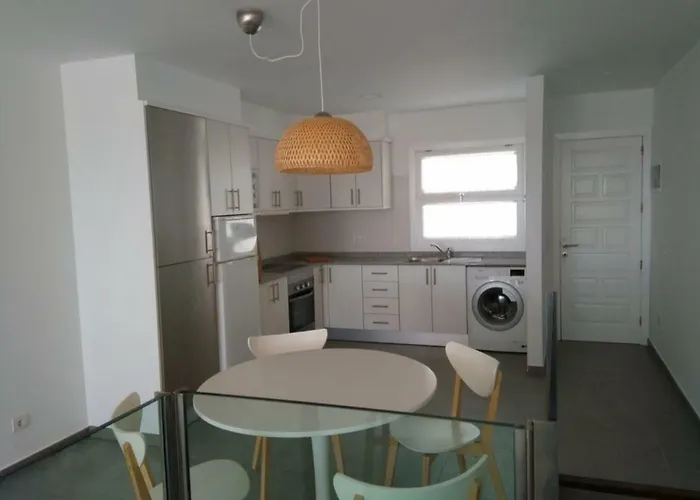 Apartamento Bonito Y Espacioso Al Lado De La Playa.