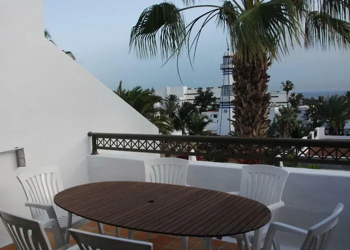 Apartamento Bonito Y Espacioso Al Lado De La Playa. *