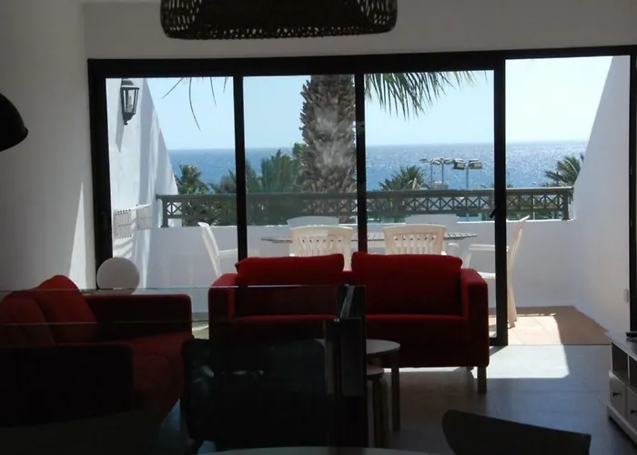 Apartamento Bonito Y Espacioso Al Lado De La Playa. Tías